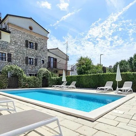 Olimpia 1 Appartement *