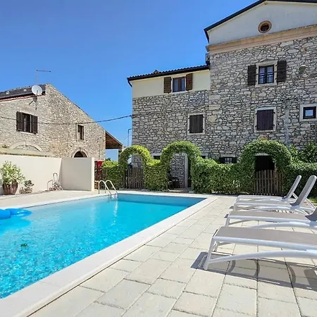Olimpia 1 Apartment Novigrad (Istria)